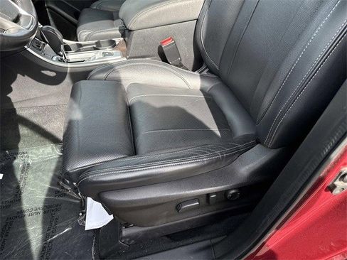 Used 2022 Subaru Ascent Touring image 15