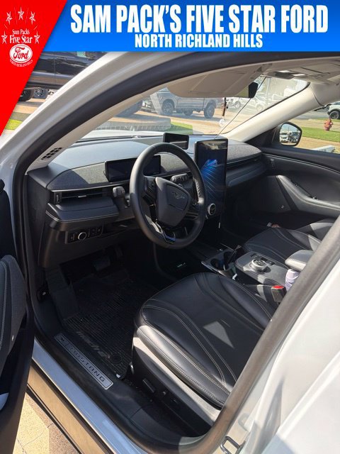 Used 2023 Ford Mustang Mach-E Premium RWD image 9