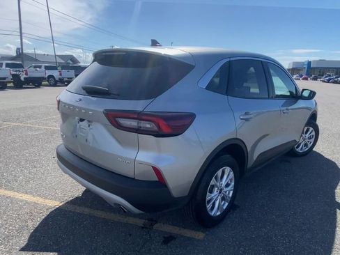 Used 2024 Ford Escape Active AWD/4WD image 8