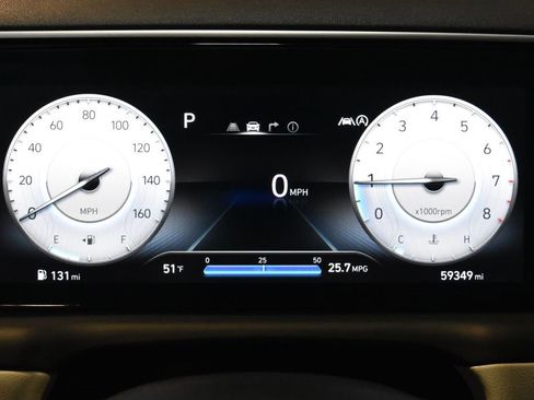 Used 2024 Hyundai Tucson Limited image 17