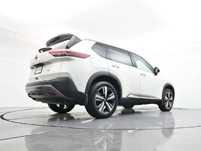 Used 2023 Nissan Rogue SL FWD image 32