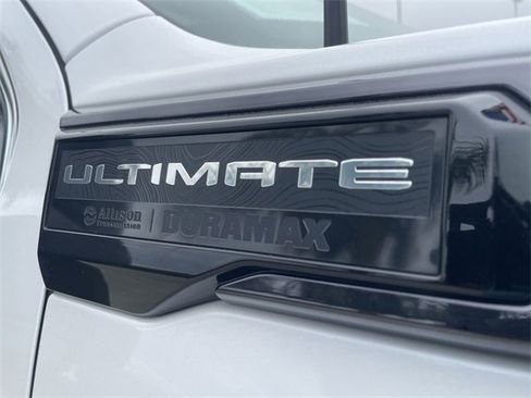 Used 2024 GMC Sierra 2500 Denali Ultimate w/ Max Trailering Package image 33