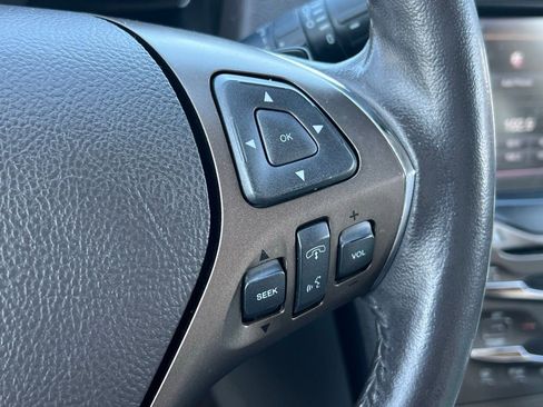 Used 2013 Lincoln MKX FWD image 36