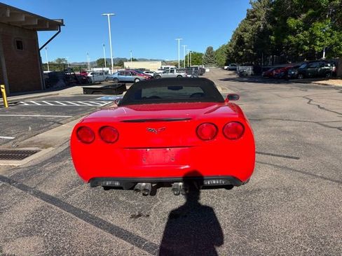 Used 2011 Chevrolet Corvette Convertible w/ 1LT RWD image 4