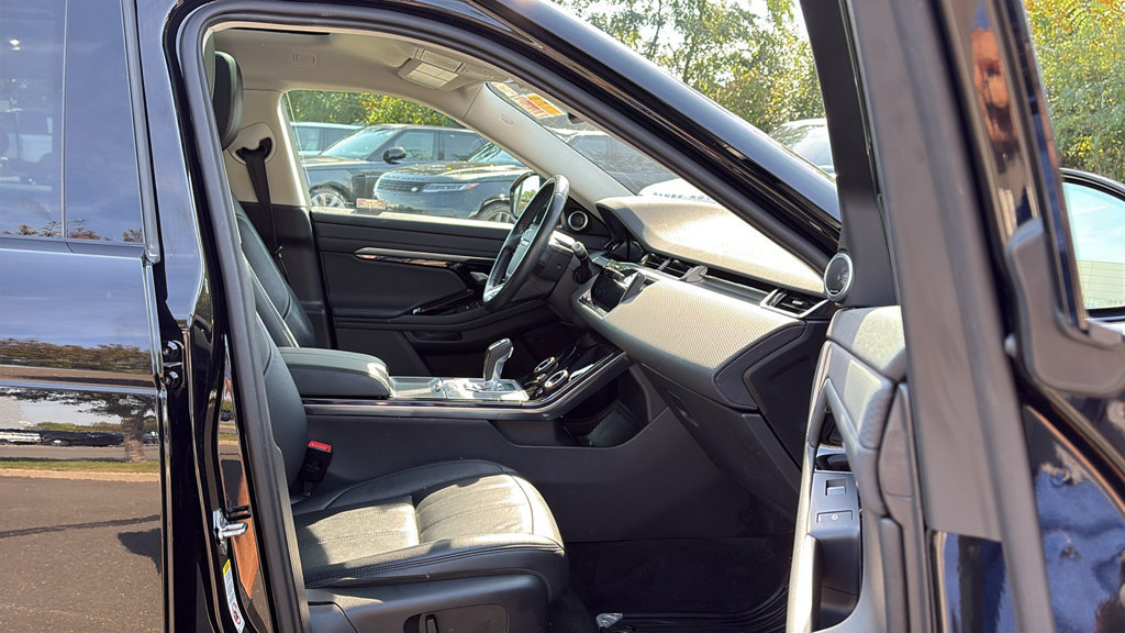 Used 2020 Land Rover Range Rover Evoque S AWD/4WD image 23