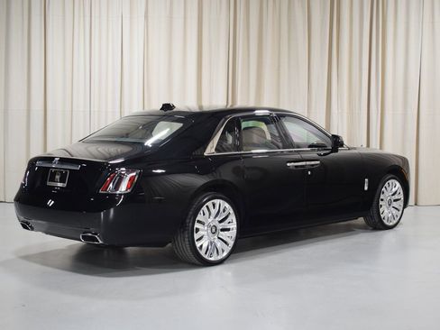 New 2026 Rolls-Royce Ghost AWD/4WD image 2