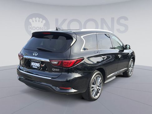 Used 2019 INFINITI QX60 Luxe w/ Essential Package image 2