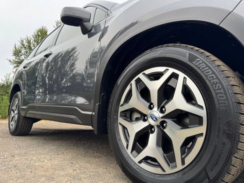 Certified 2024 Subaru Forester Premium AWD/4WD image 47