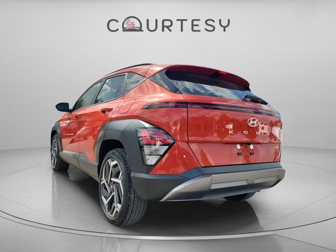 New 2026 Hyundai Kona SEL Premium image 2