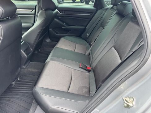 Used 2019 Honda Accord Sport image 13