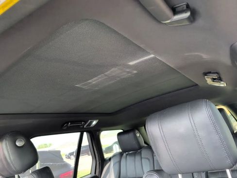 Used 2017 Land Rover Range Rover HSE AWD/4WD image 37