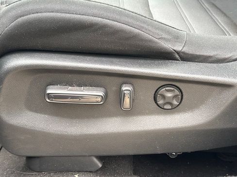 Used 2017 Honda CR-V EX image 14