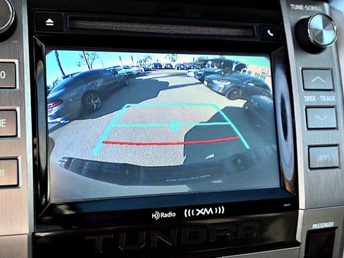 Used 2017 Toyota Tundra SR5 w/ SR5 Upgrade Package AWD/4WD image 30