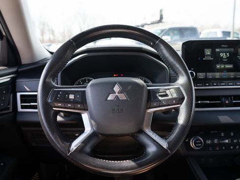 Used 2022 Mitsubishi Outlander SEL AWD/4WD image 27