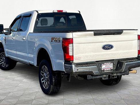 Used 2019 Ford F250 Lariat w/ Lariat Ultimate Package AWD/4WD image 10