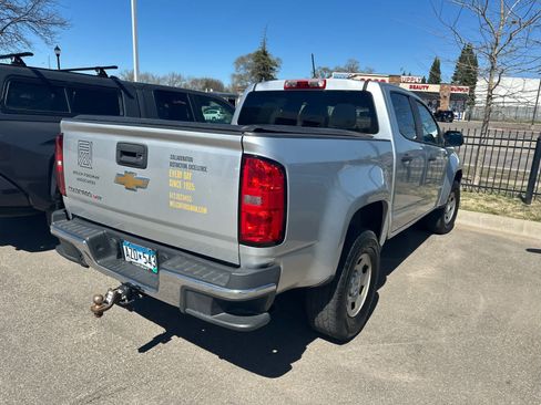 Used 2018 Chevrolet Colorado W/T w/ WT Convenience Package AWD/4WD image 3