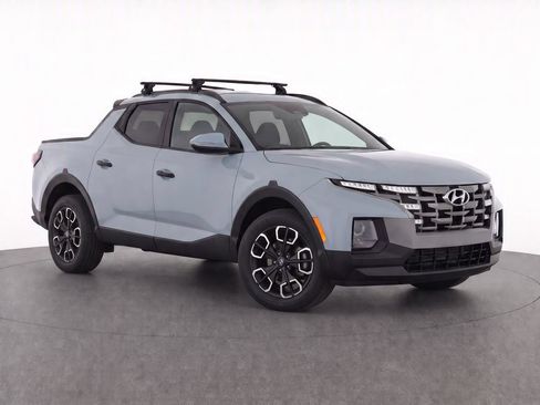 Used 2022 Hyundai Santa Cruz SEL w/ Activity Package AWD/4WD image 2