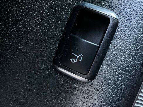 Used 2019 Mercedes-Benz GLE 63 AMG S image 23