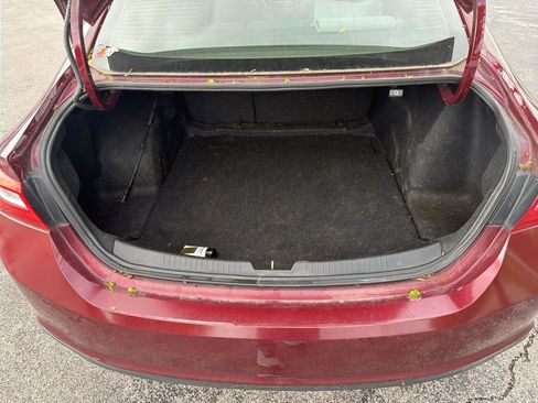 Used 2016 Chevrolet Malibu LT FWD image 8