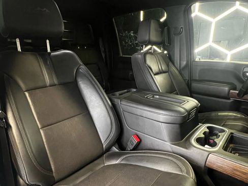 Used 2020 Chevrolet Silverado 3500 High Country w/ Technology Package AWD/4WD image 11