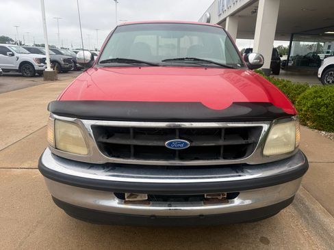 Used 1997 Ford F150 Lariat RWD image 2