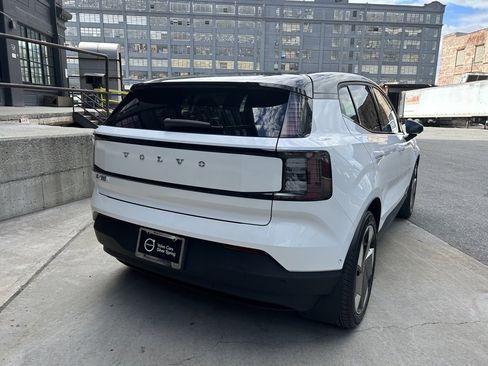 Certified 2025 Volvo EX30 Ultra image 9