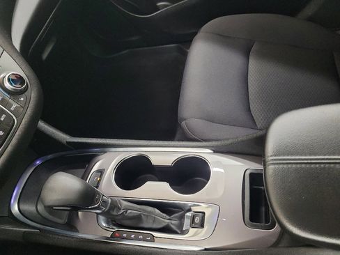 Used 2022 Chevrolet Malibu LT image 26