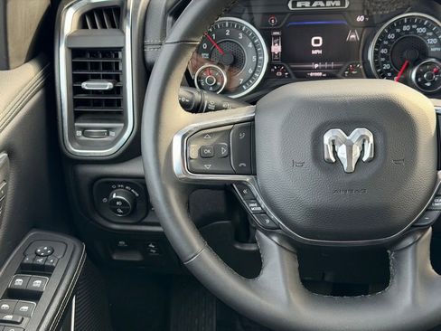 Used 2025 RAM 1500 Laramie image 29