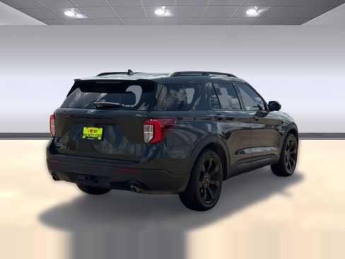 Certified 2023 Ford Explorer ST-Line w/ Class IV Trailer Tow Package RWD image 9
