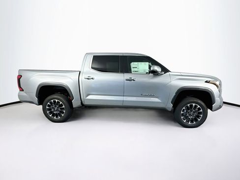 New 2026 Toyota Tundra Limited AWD/4WD image 10