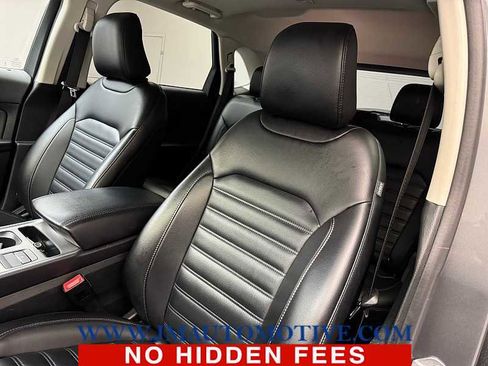 Used 2023 Ford Edge SEL AWD/4WD image 13
