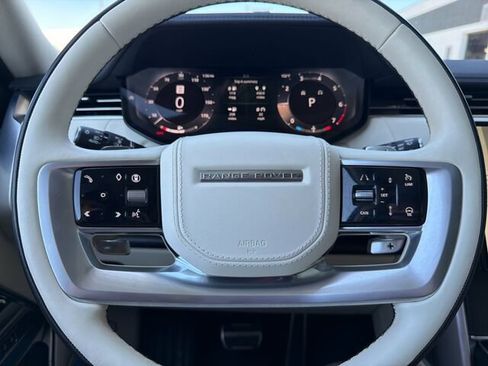 Used 2024 Land Rover Range Rover SE AWD/4WD image 29