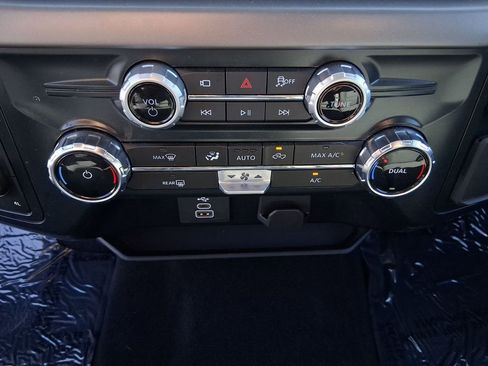 Used 2025 Ford F150 XLT w/ Equipment Group 301A Standard AWD/4WD image 15