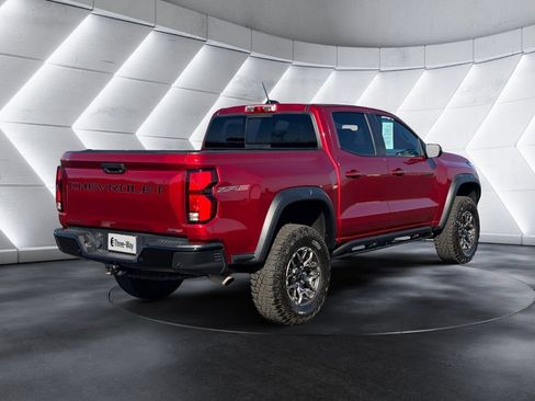 Certified 2025 Chevrolet Colorado ZR2 AWD/4WD image 5