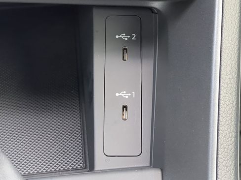 Used 2025 Audi Q3 2.0T Premium image 20