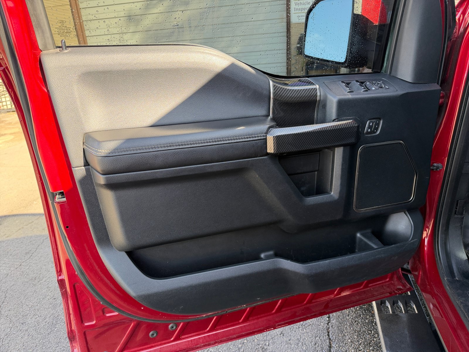 Used 2019 Ford F150 Raptor w/ Equipment Group 802A Luxury AWD/4WD image 19