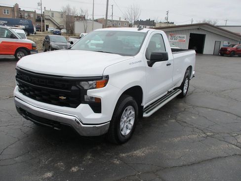 Used 2025 Chevrolet Silverado 1500 W/T image 1