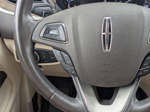 Used 2019 Lincoln MKC Reserve w/ MKC Climate Package image 20