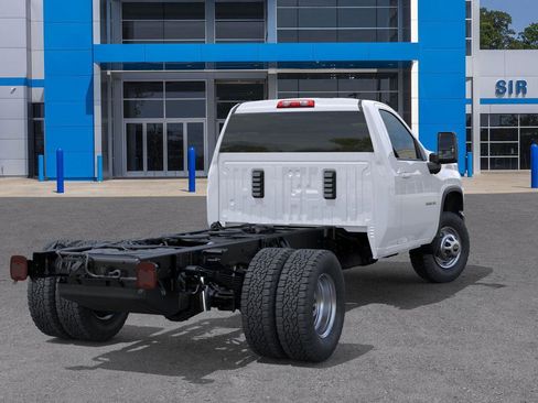 New 2025 Chevrolet Silverado 3500 W/T w/ WT Convenience Package image 4