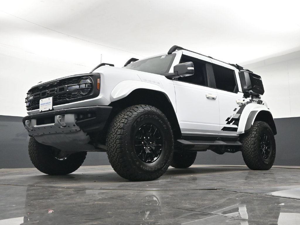 Used 2025 Ford Bronco Raptor AWD/4WD image 24