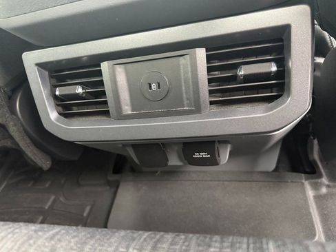 Used 2024 Ford F250 XLT image 68