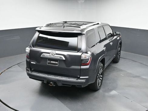 Used 2018 Toyota 4Runner Limited image 39