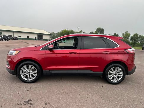 Used 2024 Ford Edge Titanium AWD/4WD image 36