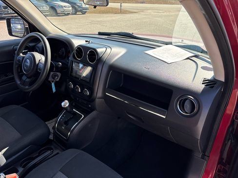 Used 2012 Jeep Patriot Sport w/ PWR Value Group image 24