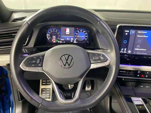 Used 2024 Volkswagen Atlas Cross Sport SEL Premium R-Line AWD/4WD image 16