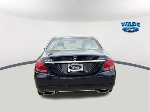Used 2017 Mercedes-Benz C 300 4MATIC Sedan image 6
