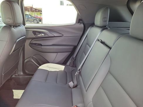Certified 2023 Chevrolet TrailBlazer ACTIV w/ Sun and Liftgate Package FWD image 8