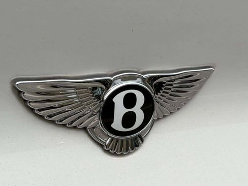 Certified 2022 Bentley Bentayga image 49