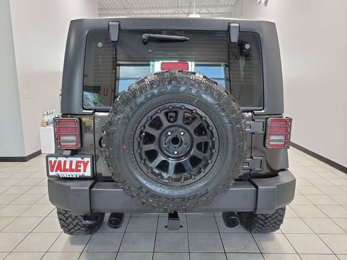 Used 2013 Jeep Wrangler Sport AWD/4WD image 8