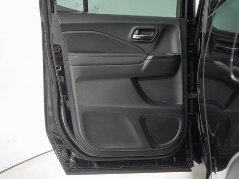 Used 2023 Honda Ridgeline Black Edition image 43